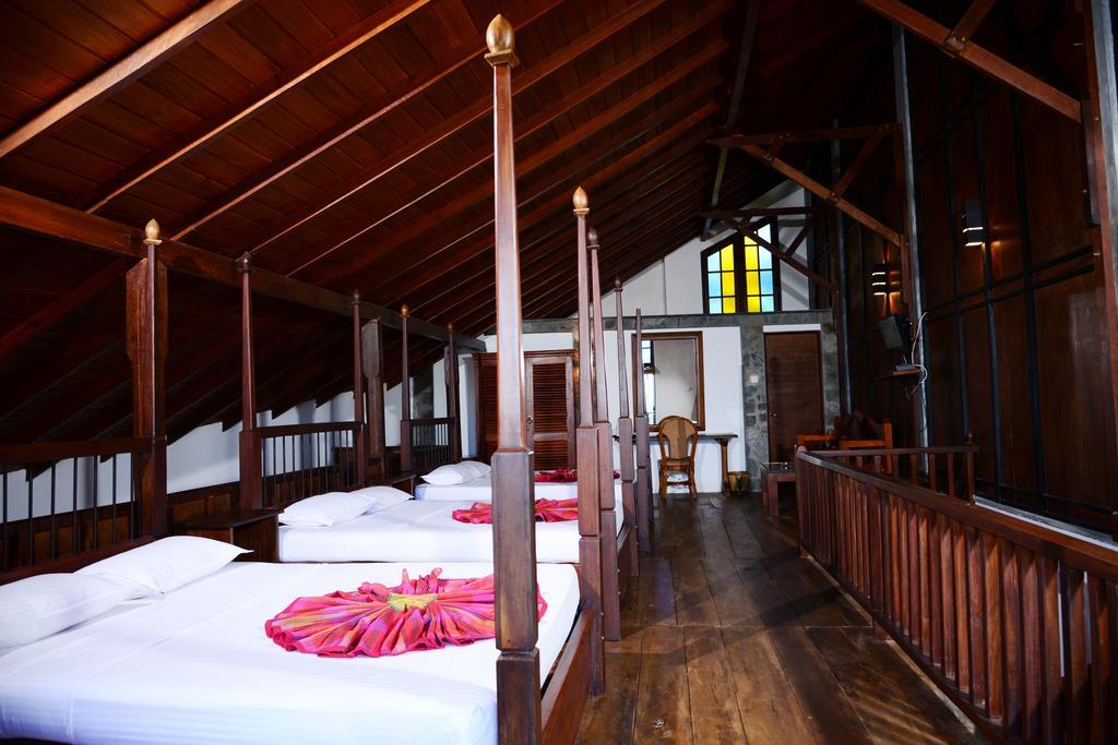 Mount Royal Hotel Kandy Quarto foto